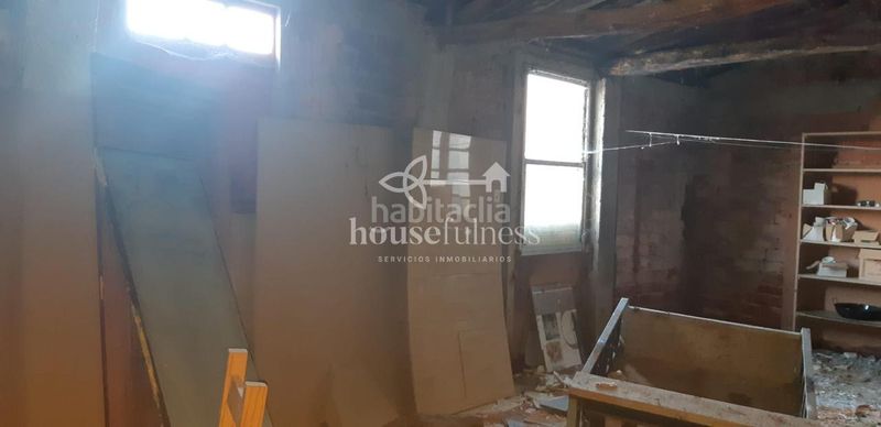 Foto 03cf4a78-d34b-43a5-b026-b8de5673679d. Country house with heating parking in Ortigueira