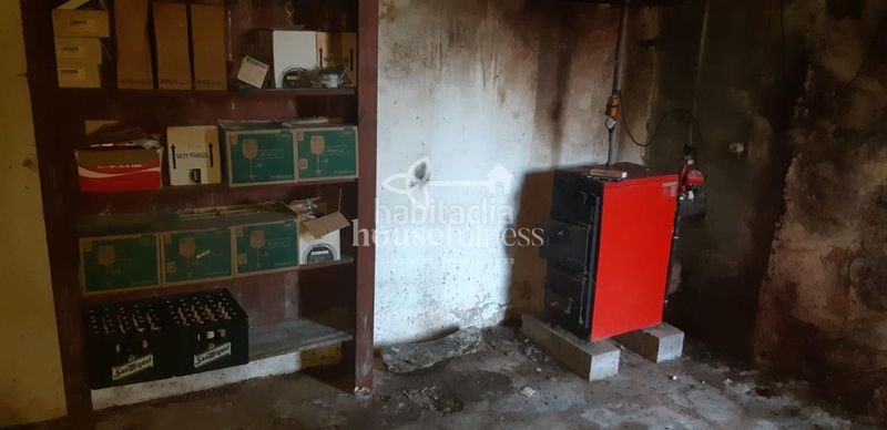 Foto 885c96b8-b645-46be-94af-ee54c6d88310. Country house with heating parking in Ortigueira