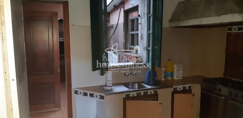 Foto 9f58f80e-f635-42d2-9052-2a527e285a69. Country house with heating parking in Ortigueira