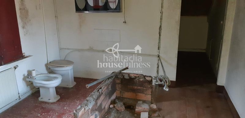 Foto a69f8654-7404-4095-860d-3ff8e66f9485. Country house with heating parking in Ortigueira