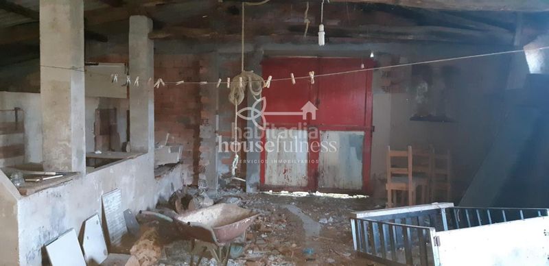 Foto b29941e5-ccc2-48aa-b954-431dceda7d86. Country house with heating parking in Ortigueira