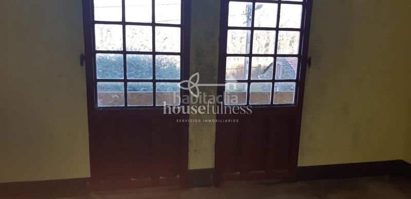 Foto c236e4bc-d3a8-4890-a12c-ed785d238f11. Country house with heating parking in Ortigueira