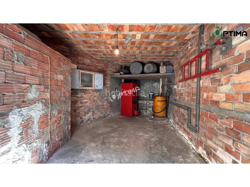 Foto 06783e32-8f32-45fc-bdb0-1e8df7b26efd. Appartamento con parcheggio in Boiro