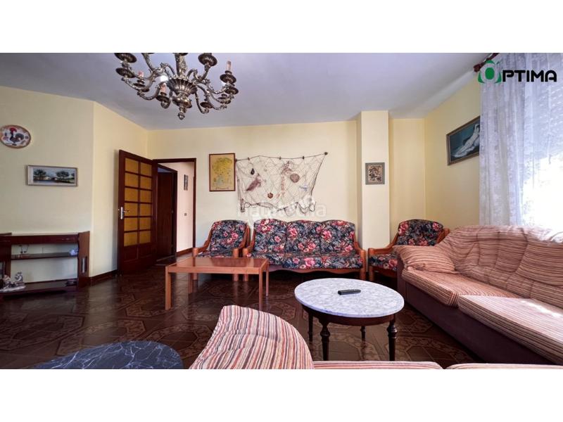 Foto 0be2117e-80ea-44bd-b5b0-6ff4438e3a70. Appartamento con parcheggio in Boiro