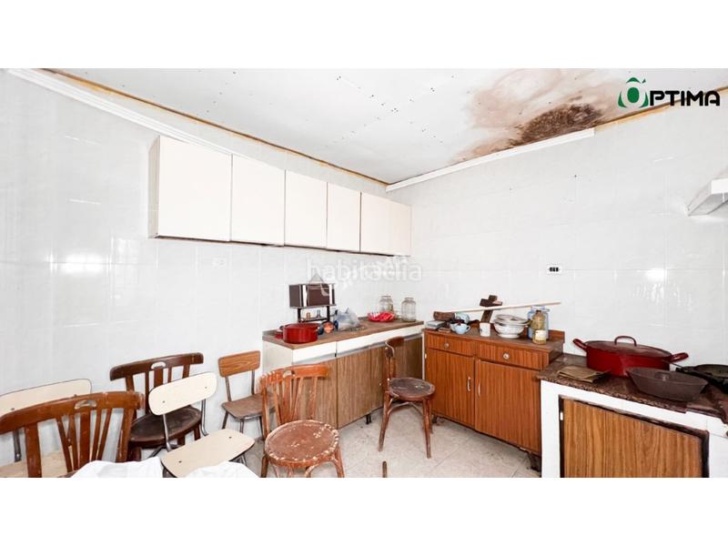 Foto 1d80f429-dbb8-4c35-9ccc-c8a48247fd0c. Casa amb aparcament a Teo