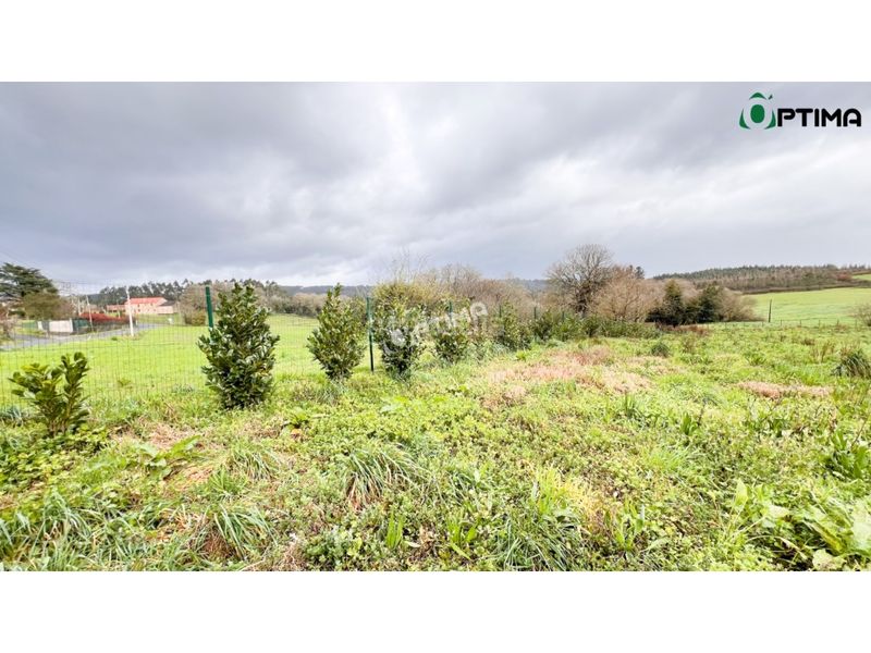 Foto f935c2fc-d19f-4ecc-a505-51b5889853d1. Terreno residenziale in lugar lañas 12 in Baña (A)