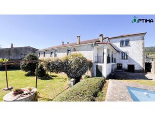 Casa a Vedra. Casa de piedra en venta en el ayuntamiento de vedra