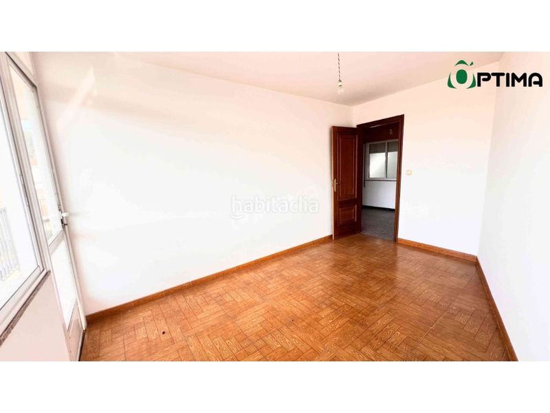 Foto 9f800bf5-8f21-4c16-b0f2-d63341ed44c0. Casa in área de Ames Ames