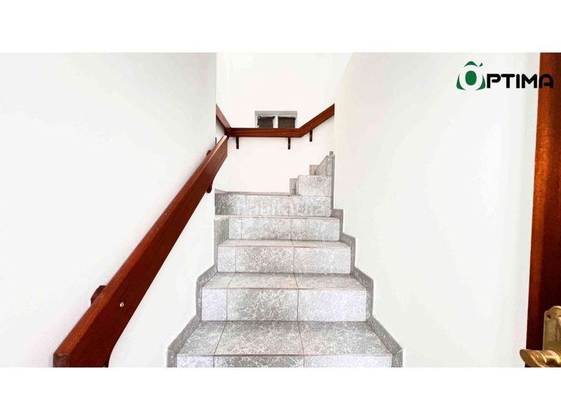 Foto b89ca6c9-9927-4287-98f6-a906573ac9e0. Casa in área de Ames Ames