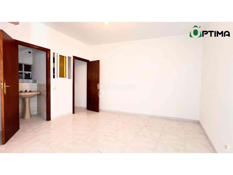 Foto f1c21cbd-280c-48ab-84fc-cec972d27a53. Casa in área de Ames Ames