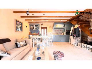 Casa a Santa Uxía de Ribeira. Casa en venta en ayuntamiento de ribeira