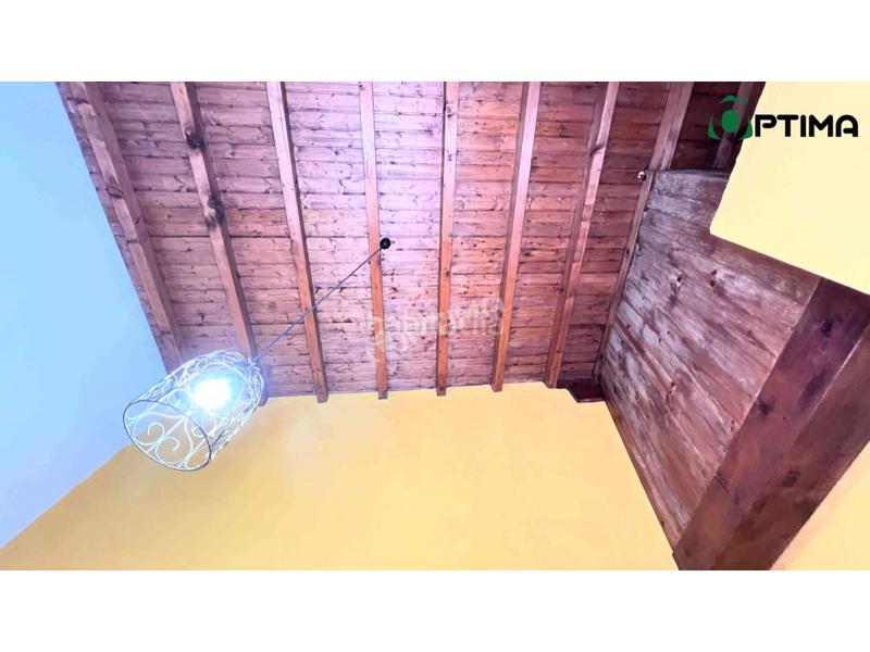 Foto 6dbeb5f8-e2de-4466-81e3-8be597c6d8b7. Casa amb aparcament a Silleda