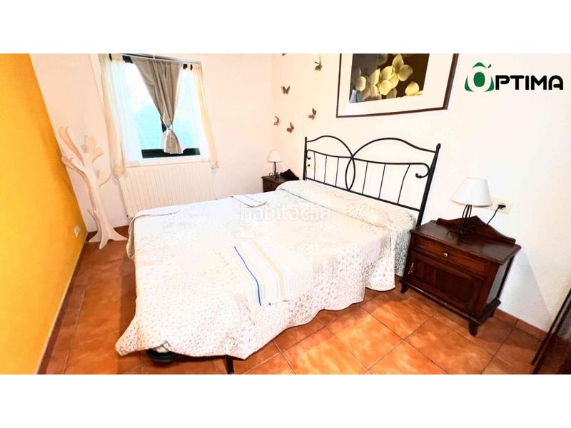 Foto 89b9c6a1-7141-4bc7-b42d-edc0b0700432. Casa amb aparcament a Silleda