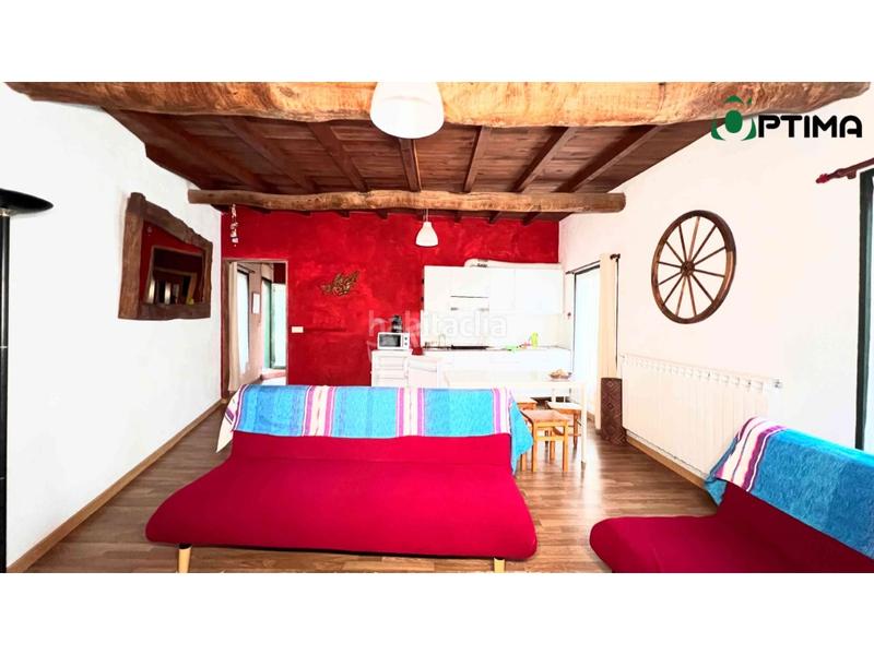 Foto cab2e2fa-6a23-40ba-9241-7713c4729d8a. Casa amb aparcament a Silleda