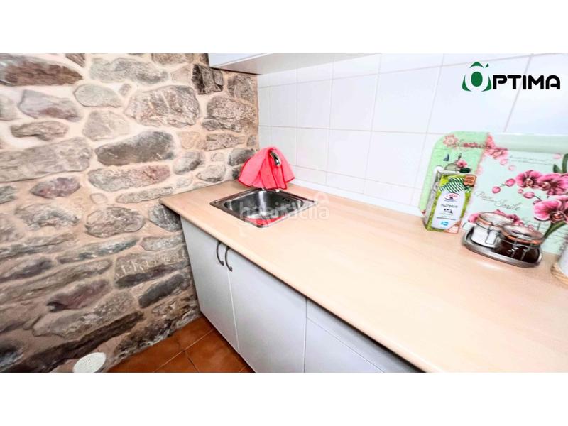 Foto f2a16cf2-cc5f-466d-8848-e0e3be104f68. Casa amb aparcament a Silleda