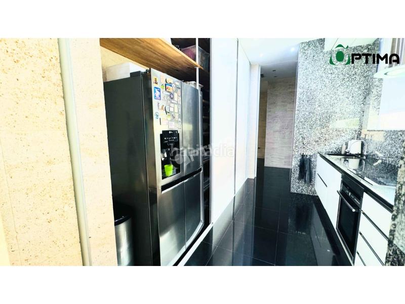 Foto 1cece182-3f38-4060-ba06-7d97d0942bec. Xalet amb aparcament a Restón I-Restón II Valdemoro