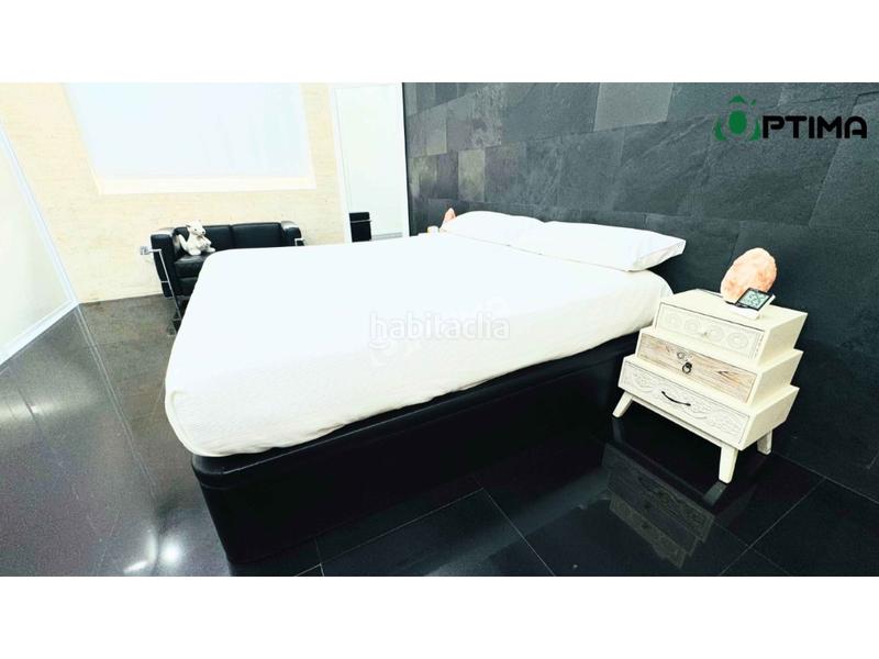 Foto a84f4cda-6d44-4d3d-a261-88b8fb9d32dd. Xalet amb aparcament a Restón I-Restón II Valdemoro