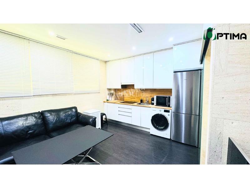 Foto c9a43781-8f6a-4a9f-bf7f-e22a42d7c4d7. Xalet amb aparcament a Restón I-Restón II Valdemoro