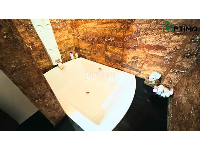 Foto d23bf87c-9a7e-49be-bc6a-ea686b1208e9. Xalet amb aparcament a Restón I-Restón II Valdemoro