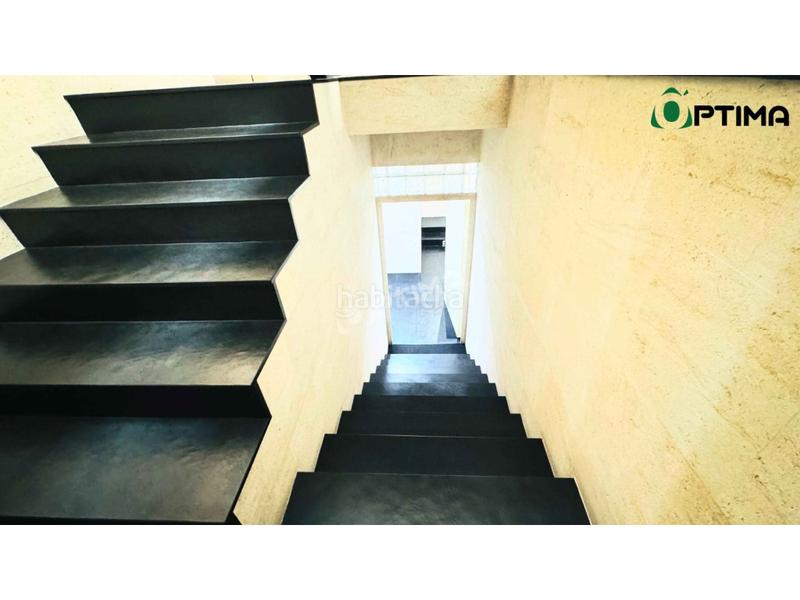 Foto f39419a9-5437-4e96-bd65-267dc41fa9fa. Xalet amb aparcament a Restón I-Restón II Valdemoro