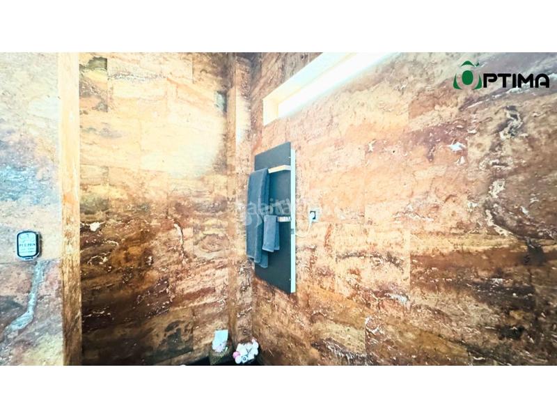 Foto faf5c4ad-e6c3-4e48-a565-0411ad11d458. Xalet amb aparcament a Restón I-Restón II Valdemoro