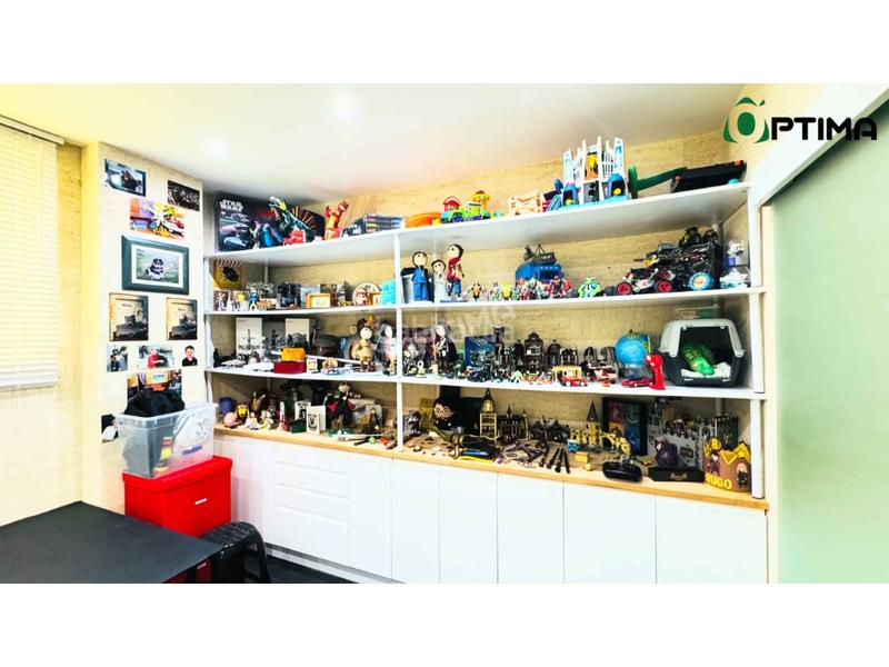 Foto ff74b3eb-0718-4ef4-8ba6-d727ac657aff. Xalet amb aparcament a Restón I-Restón II Valdemoro