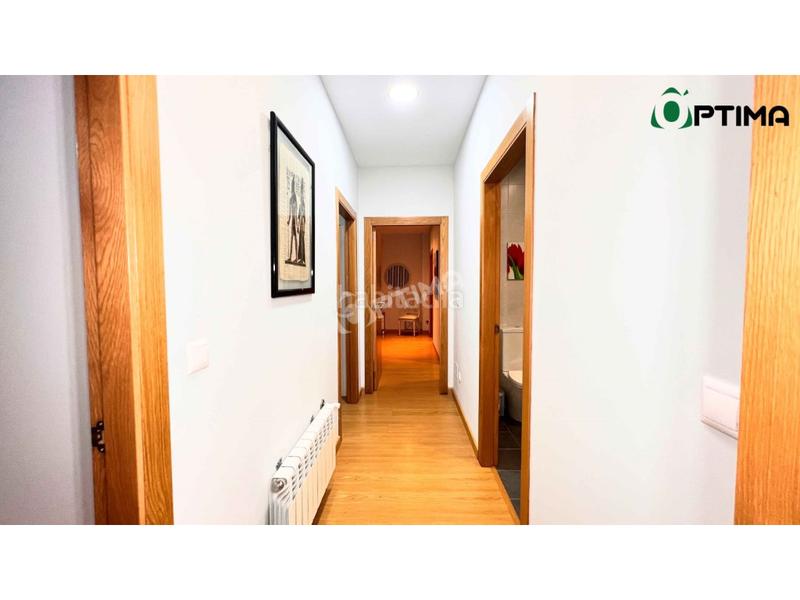 Foto 07965487-ff06-42a0-860b-1befcc234d19. Chalet mit parking in Vedra