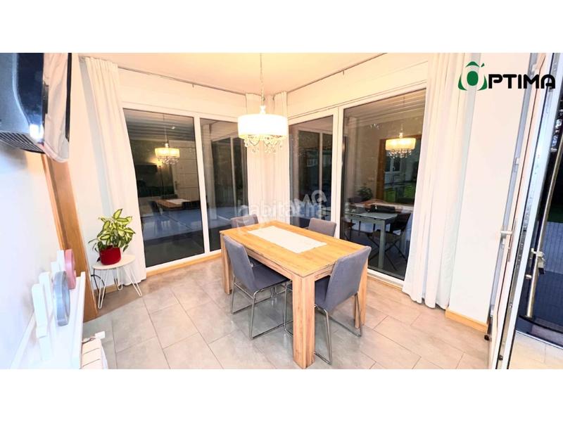 Foto 4bbc8eed-a00e-4a87-bdd6-160f0c15996d. Chalet mit parking in Vedra