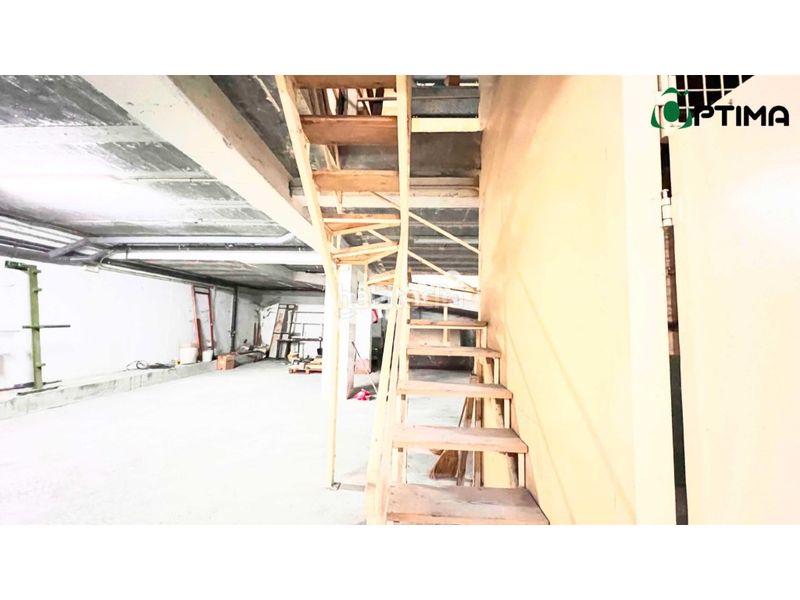 Foto 4764fcc9-4051-41f2-8ad0-91d1f4613299. Alquiler local comercial local de oficinas en primer piso para alquiler en casco urbano de el ayuntamiento de la estrada en Estrada (A)