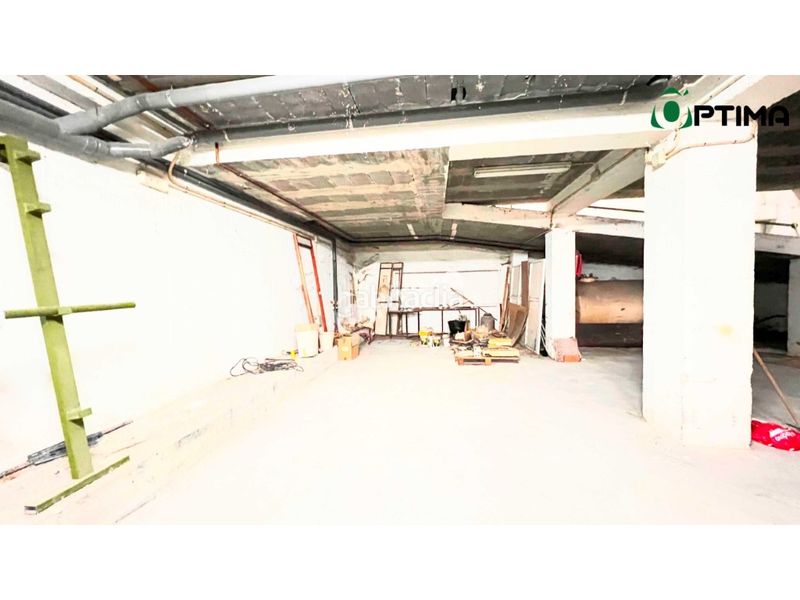 Foto 715d2738-75ba-46e0-9c1c-f4725c8f2ac1. Alquiler local comercial local de oficinas en primer piso para alquiler en casco urbano de el ayuntamiento de la estrada en Estrada (A)