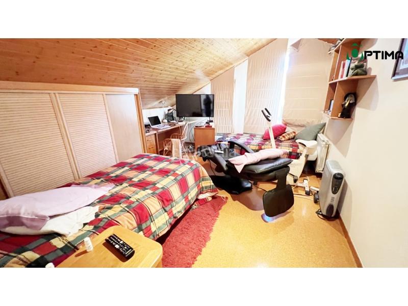 Foto 0699766f-bf64-4d7d-a484-974f4f6ea93f. Chalet casa a 15 minutos de santiago de compostela en Boqueixón