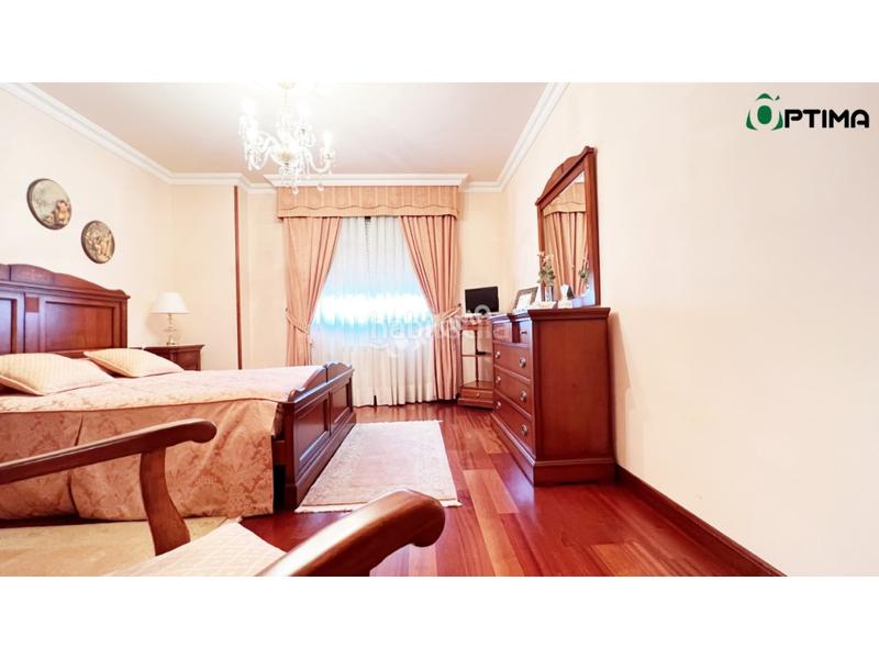 Foto 9cfc6af3-e4b2-464b-ab3c-5e0787d6ace0. Chalet casa a 15 minutos de santiago de compostela en Boqueixón