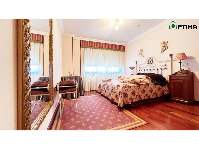 Foto adcc5bcb-8d1c-4bc1-bbf6-cc23c0d37954. Chalet casa a 15 minutos de santiago de compostela en Boqueixón