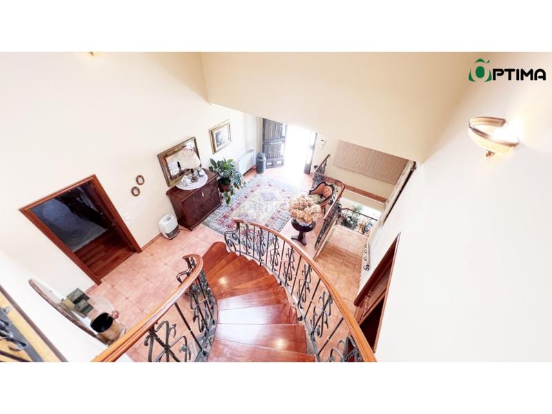 Foto d1a926fc-eb22-4d3e-9dcc-1a9f1b984eb4. Chalet casa a 15 minutos de santiago de compostela en Boqueixón