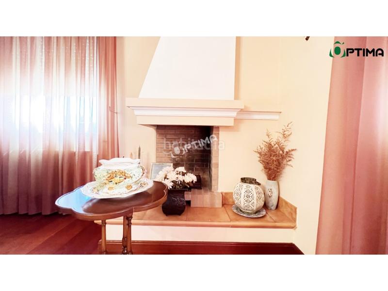 Foto fe2ad5b6-21ff-4323-b1e0-0348f62cdb9f. Chalet casa a 15 minutos de santiago de compostela en Boqueixón