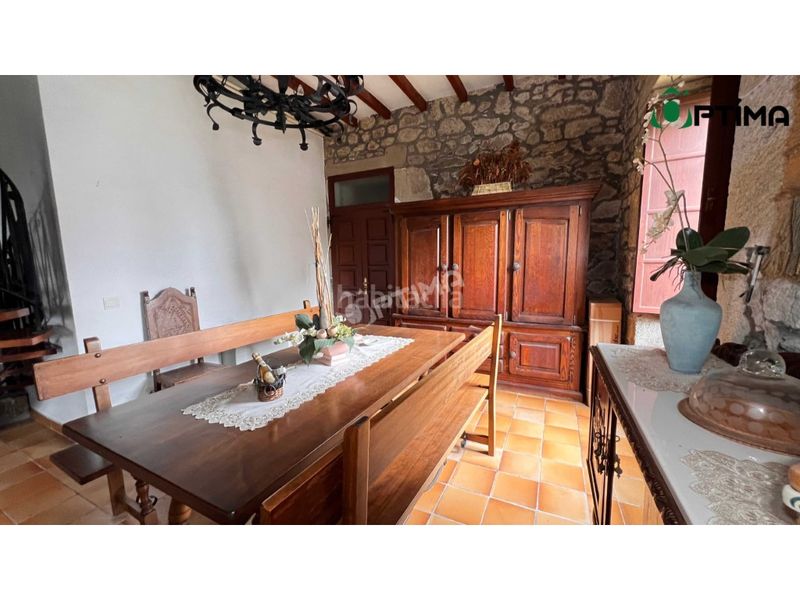 Foto 051202fe-4f11-4875-a67a-f7c1c362ea08. Casa amb aparcament a Estrada (A)
