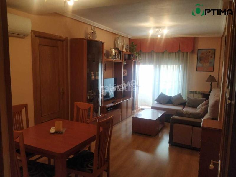 Foto 3109ff8e-94f4-47d5-8e02-330a91c39f4b. Piso  en venta en Urbanización San Isidro Ocaña