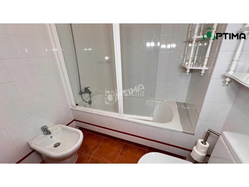 Foto 129d18b8-1de9-4577-aba2-19b042741657. Piso  en venta en el centro en Sanxenxo pueblo Sanxenxo