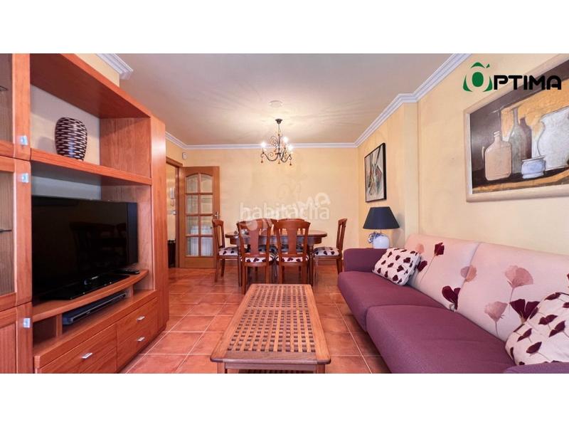 Foto 250f6976-5513-4831-9b8f-9e1cd9a93c8e. Piso  en venta en el centro en Sanxenxo pueblo Sanxenxo