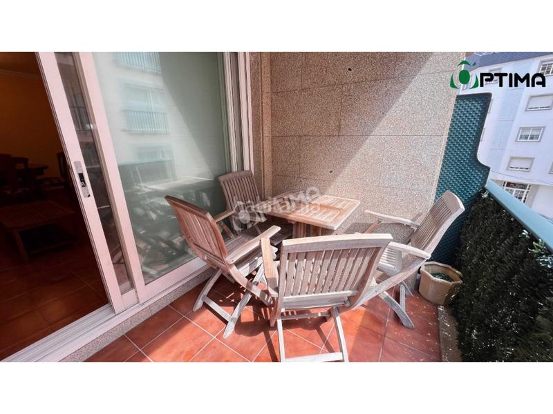 Foto 409653c3-d3cd-444e-a0be-324893810051. Piso  en venta en el centro en Sanxenxo pueblo Sanxenxo