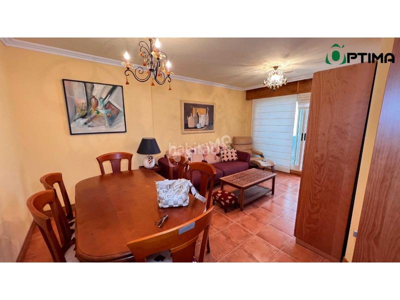 Foto 72244b09-f807-4ca1-9b22-99e0cf3524e3. Piso  en venta en el centro en Sanxenxo pueblo Sanxenxo