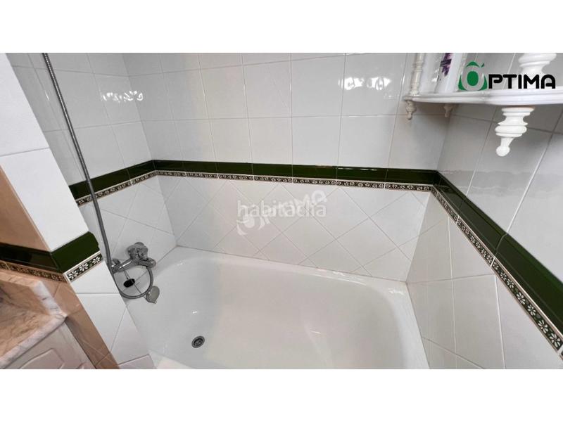 Foto 9920a58b-b5b4-4dd6-bfc9-727324dd5065. Piso  en venta en el centro en Sanxenxo pueblo Sanxenxo