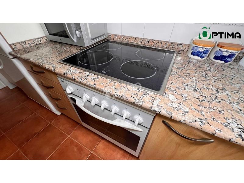 Foto f31eea7a-f087-4183-8ae6-36b467a3f00f. Piso  en venta en el centro en Sanxenxo pueblo Sanxenxo