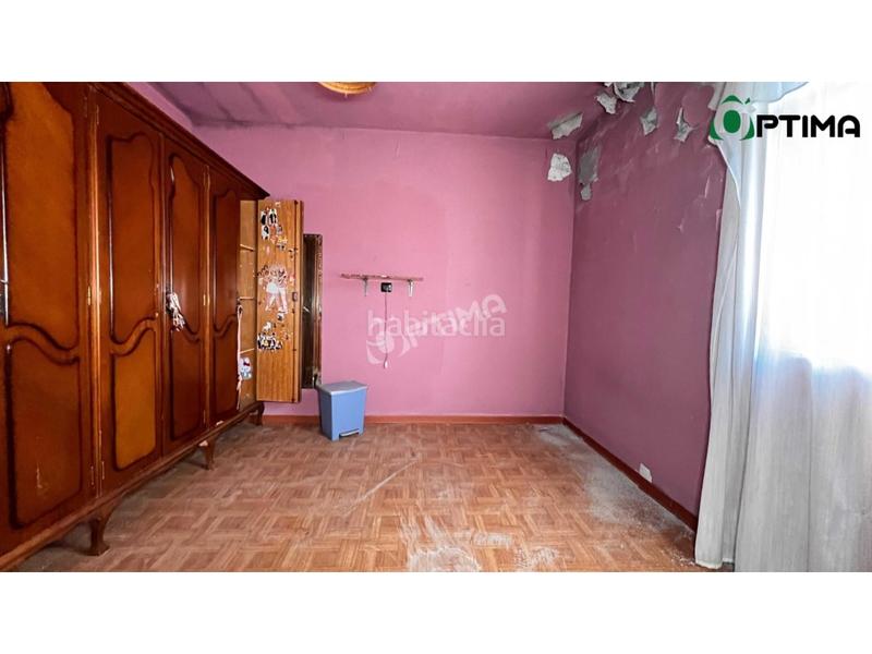 Foto 2844066f-7540-4cb2-8d27-3ae016011f91. Casa amb aparcament a Vedra