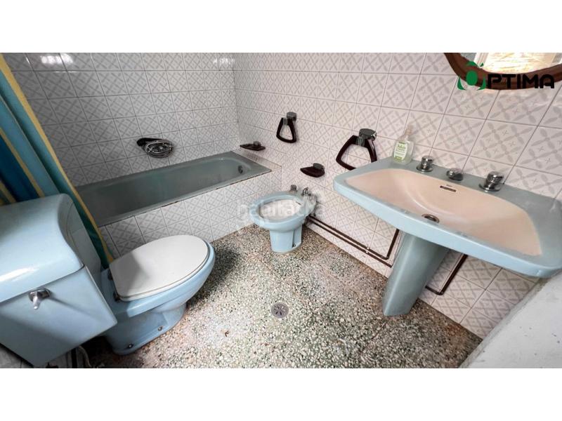 Foto 4400d3bd-d68f-45ce-9dea-ef827b6932f2. Casa amb aparcament a Vedra