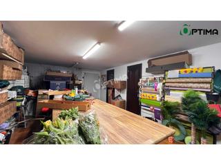 Location Local commercial à Estrada (A). Bajo comercial a la venta en el centro urbano de a estrada