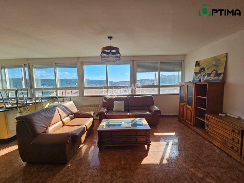 Foto 9e849e08-eaed-47f3-ab36-8db14c772fa2. Rent flat in Ensanche - Sar Santiago de Compostela