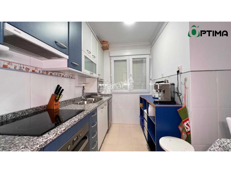 Foto 4d285dc2-2d87-4dce-b05a-fa4855235950. Piso  en venta en aldea pesqueira, en Boiro