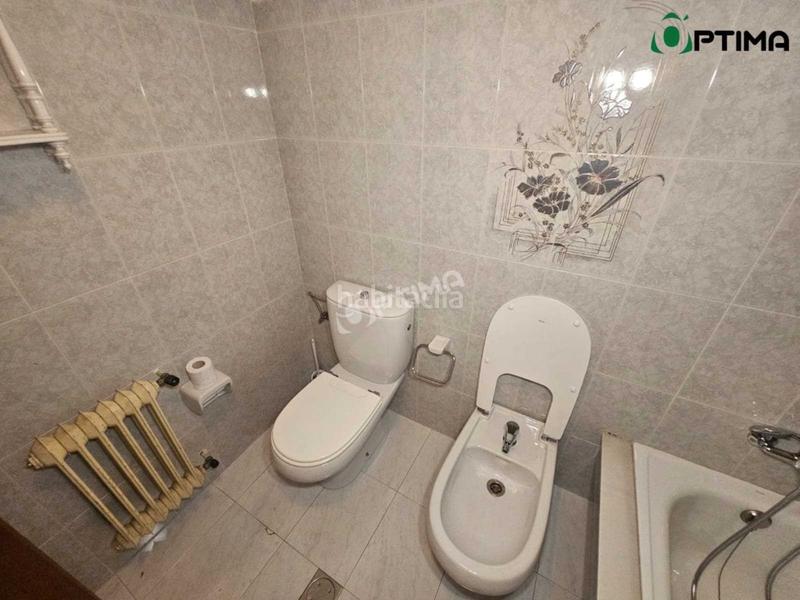 Foto 3574e01d-a492-472b-9c1c-036b5485eec9. Appartement avec parking dans Noia
