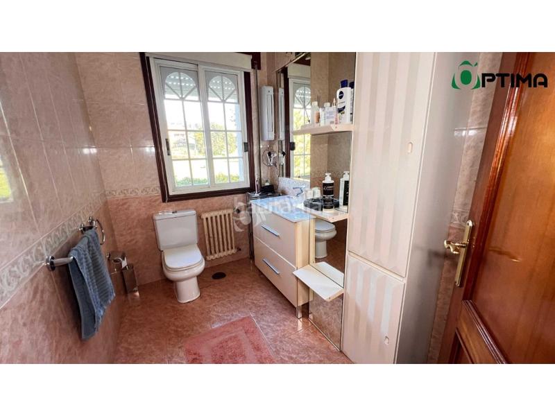 Foto 90a76fde-2280-41d5-be0d-01326a445aab. Chalet mit parking in Vedra